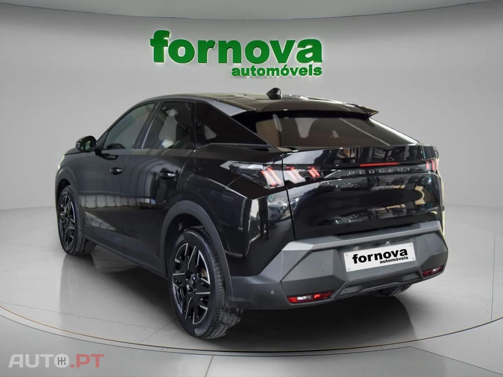 Peugeot 3008 1.2 Hybrid Allure e-DCS6