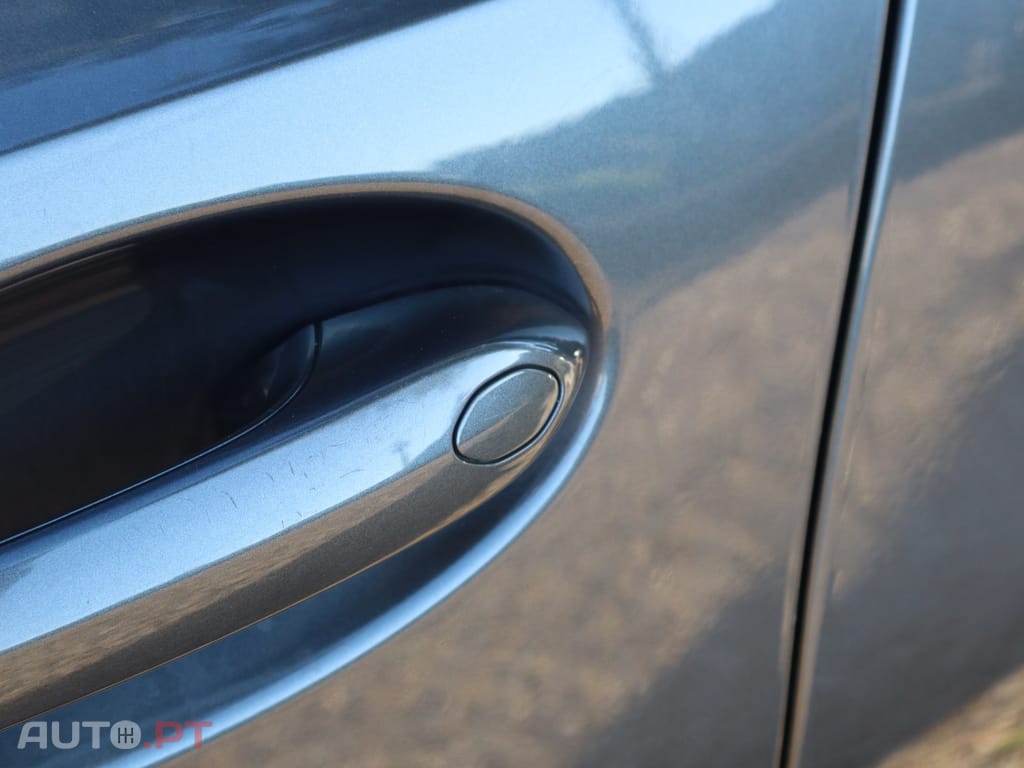 BMW 330 e Touring Pack M Auto