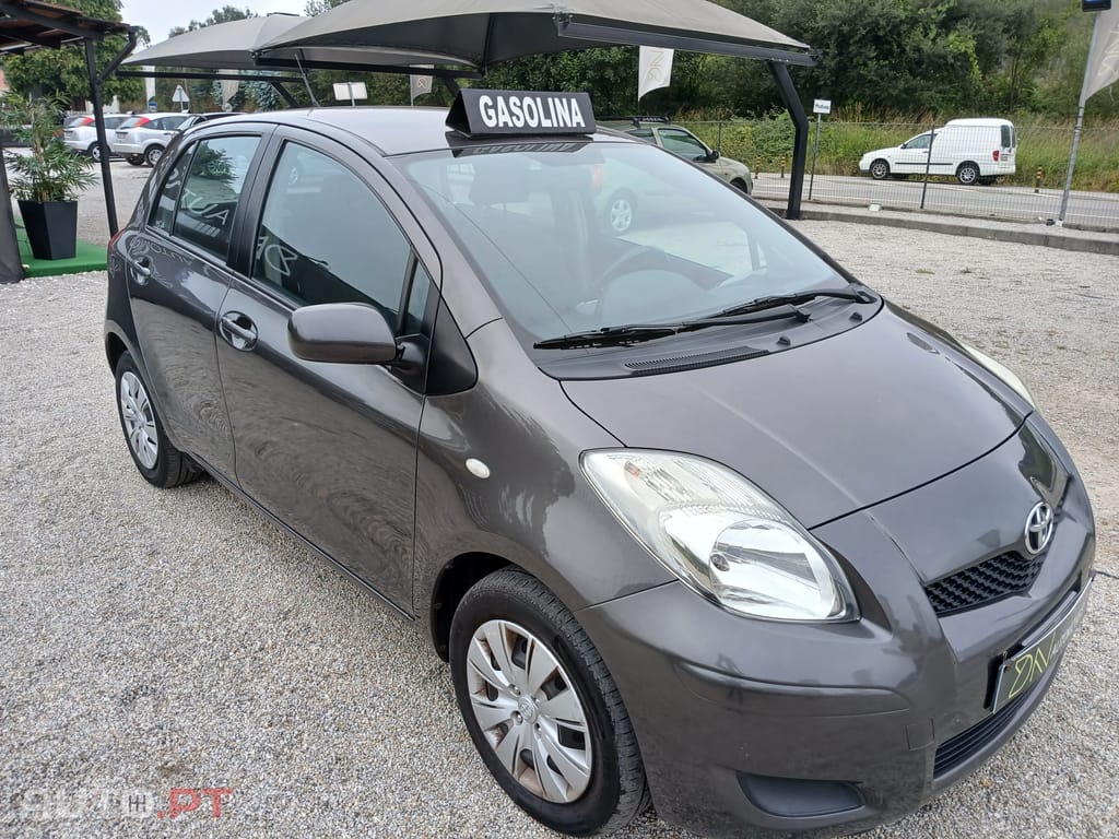 Toyota Yaris 1.0 VVT-I