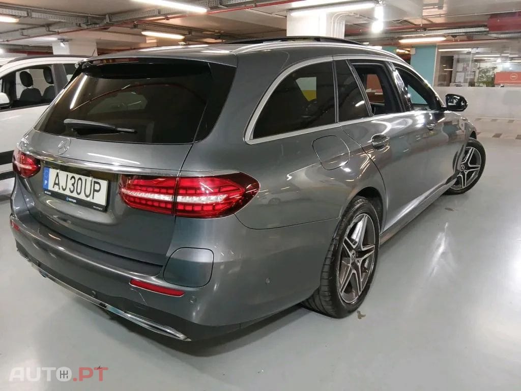 Mercedes-Benz E 300 de AMG Line