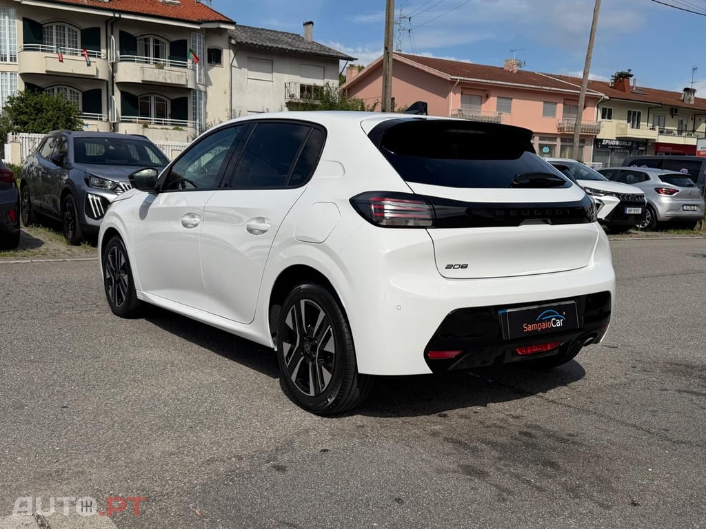 Peugeot 208 1.2 PureTech Allure