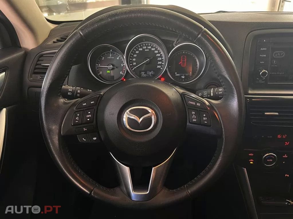 Mazda CX-5 2.2 D Essence