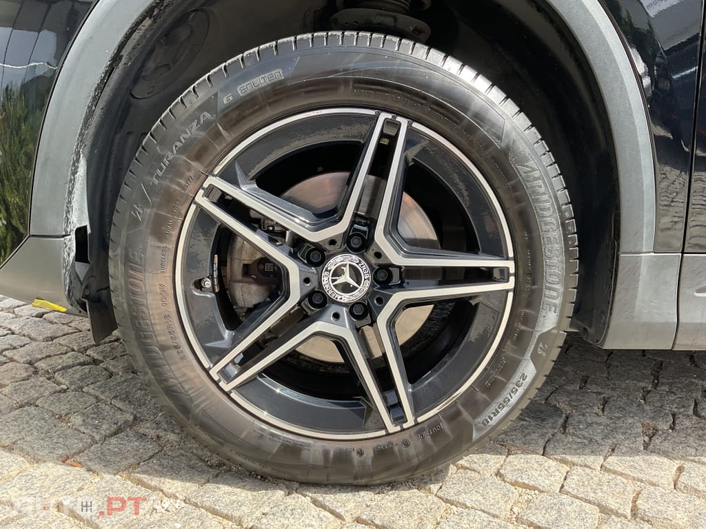 Mercedes-Benz GLA 200 d