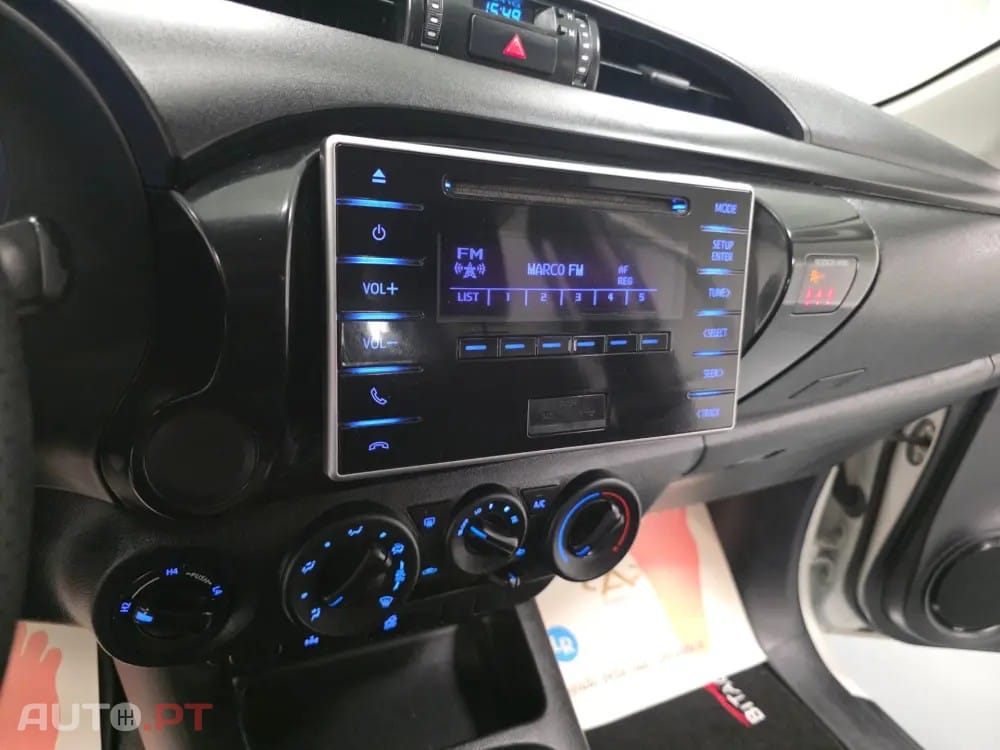 Toyota Hilux 2.4 D-4D 4WD CD CH