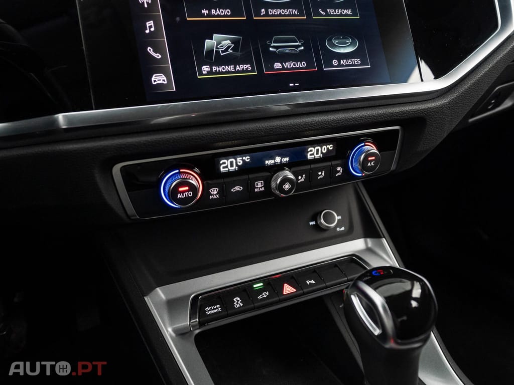Audi Q3 45 TFSIe S tronic