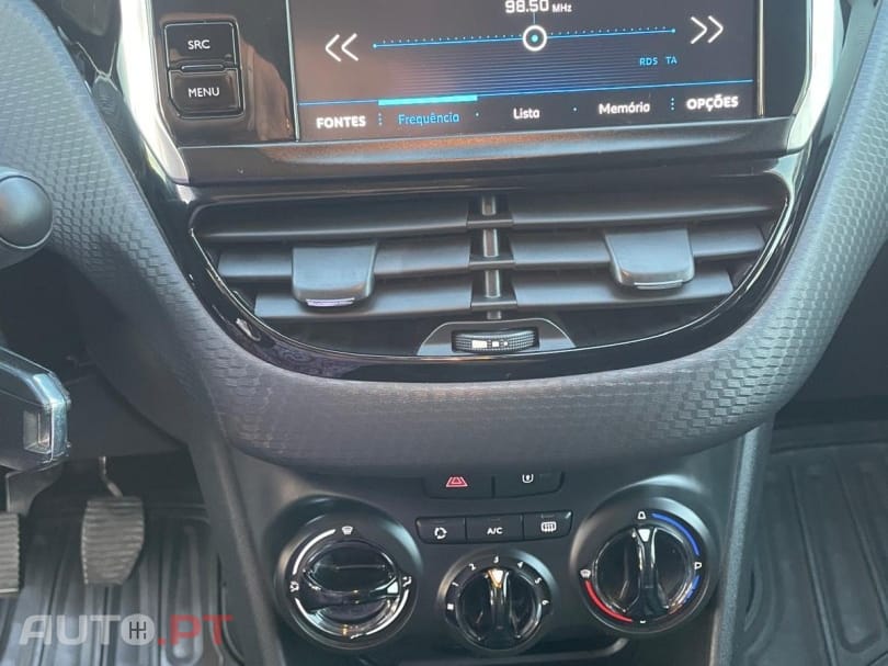 Peugeot 2008 1.2 PureTech Active