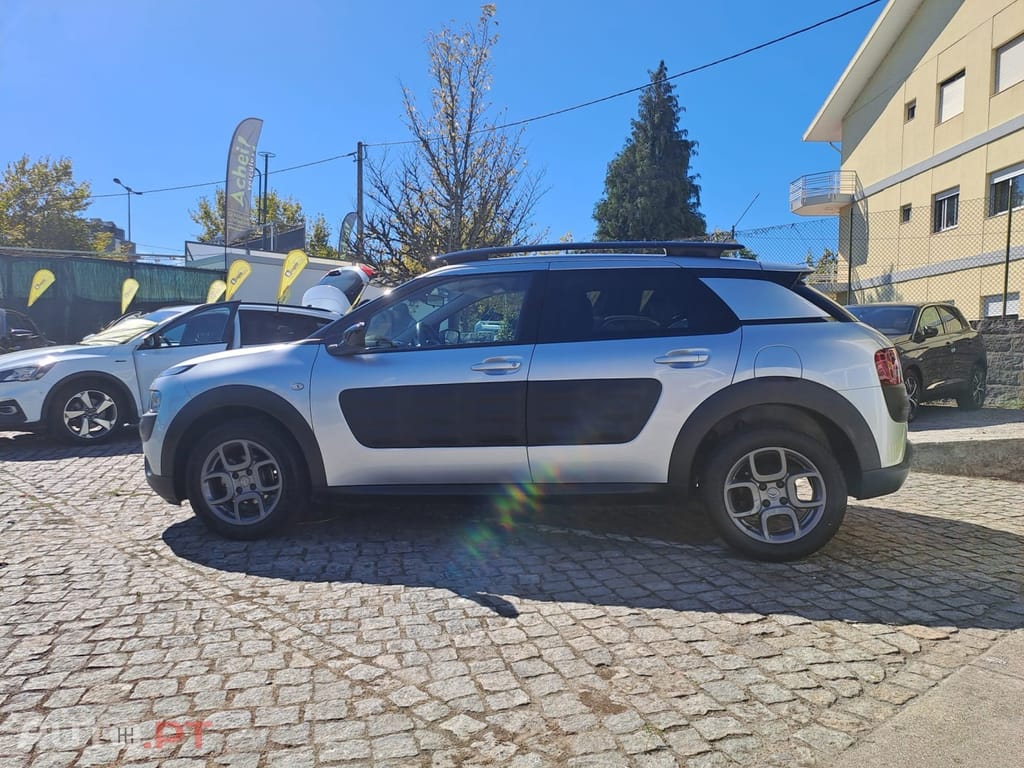 Citroen C4 Cactus 1.2 PureTech Shine