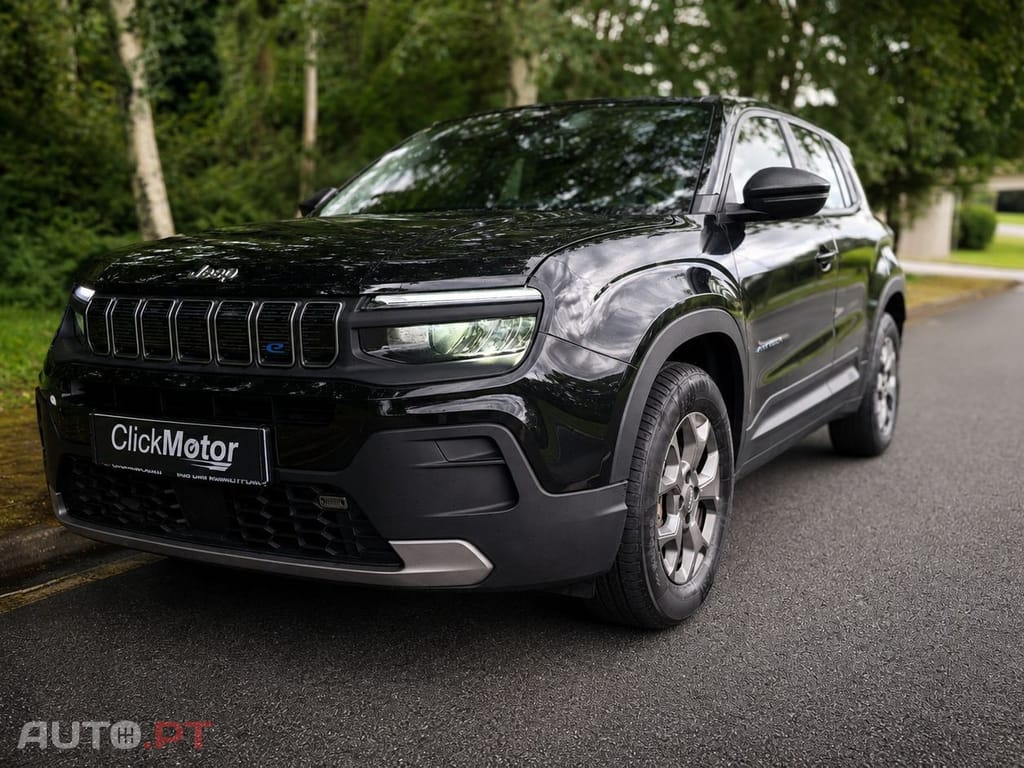 Jeep Avenger 54 kWh Black Edition