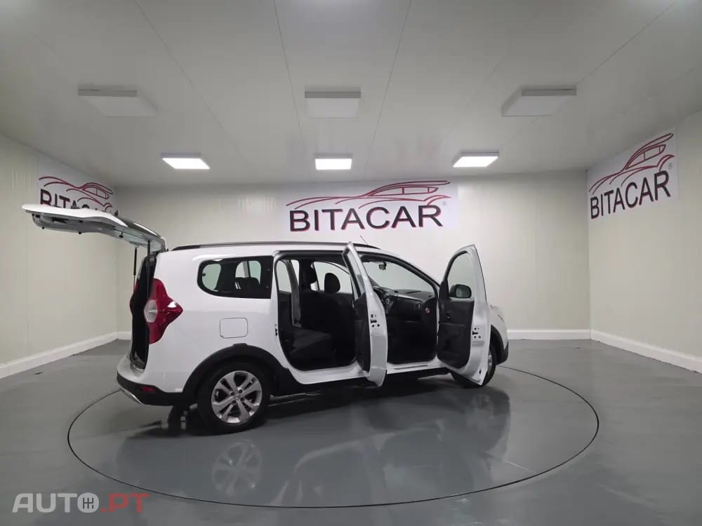 Dacia Lodgy 1.2 STEPWAY