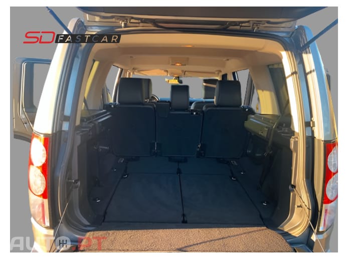 Land Rover Discovery 3.0 SDV6 HSE Auto