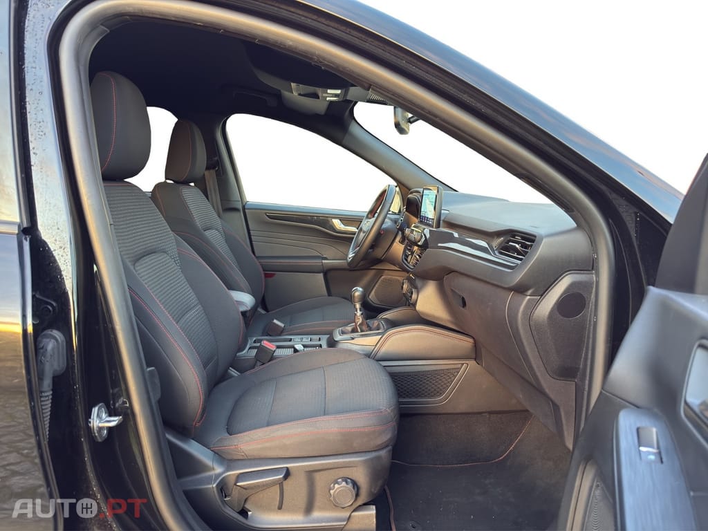 Ford Kuga 1.5 EcoBoost ST-Line