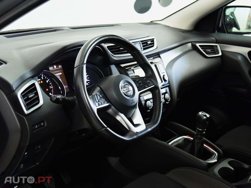 Nissan Qashqai 1.3 DIG-T N-Connecta