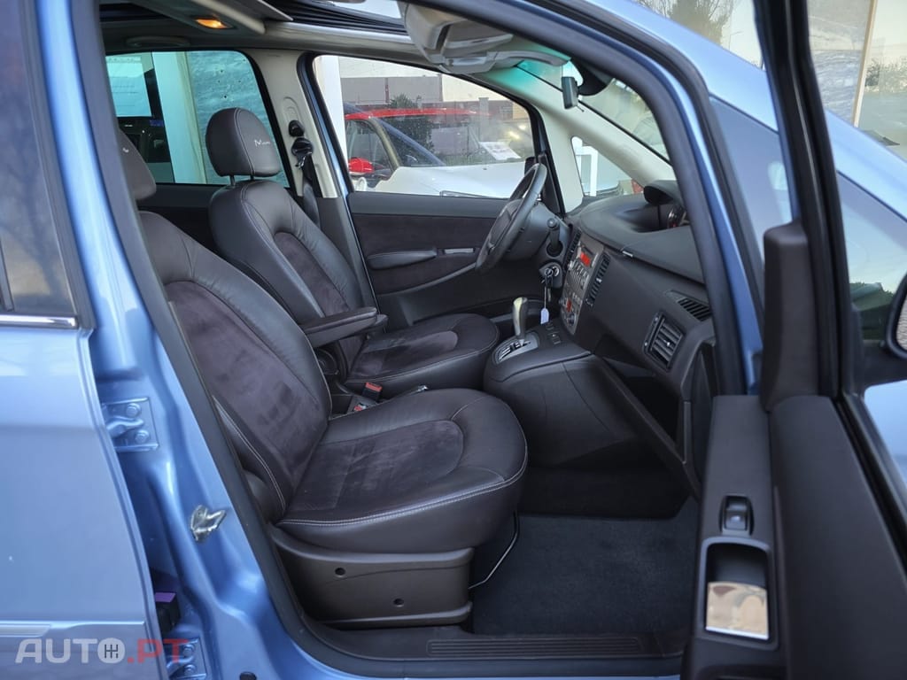 Lancia Musa 1.3 16V M-jet Platino DFN