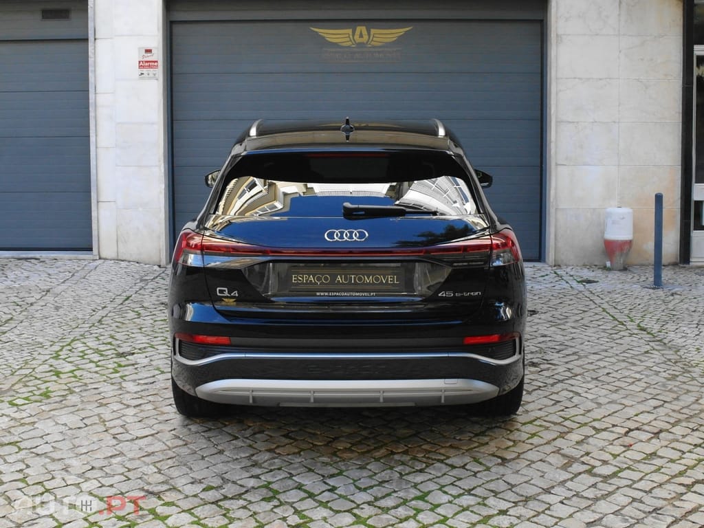 Audi Q4 E-Tron 45 82 kWh SE Business