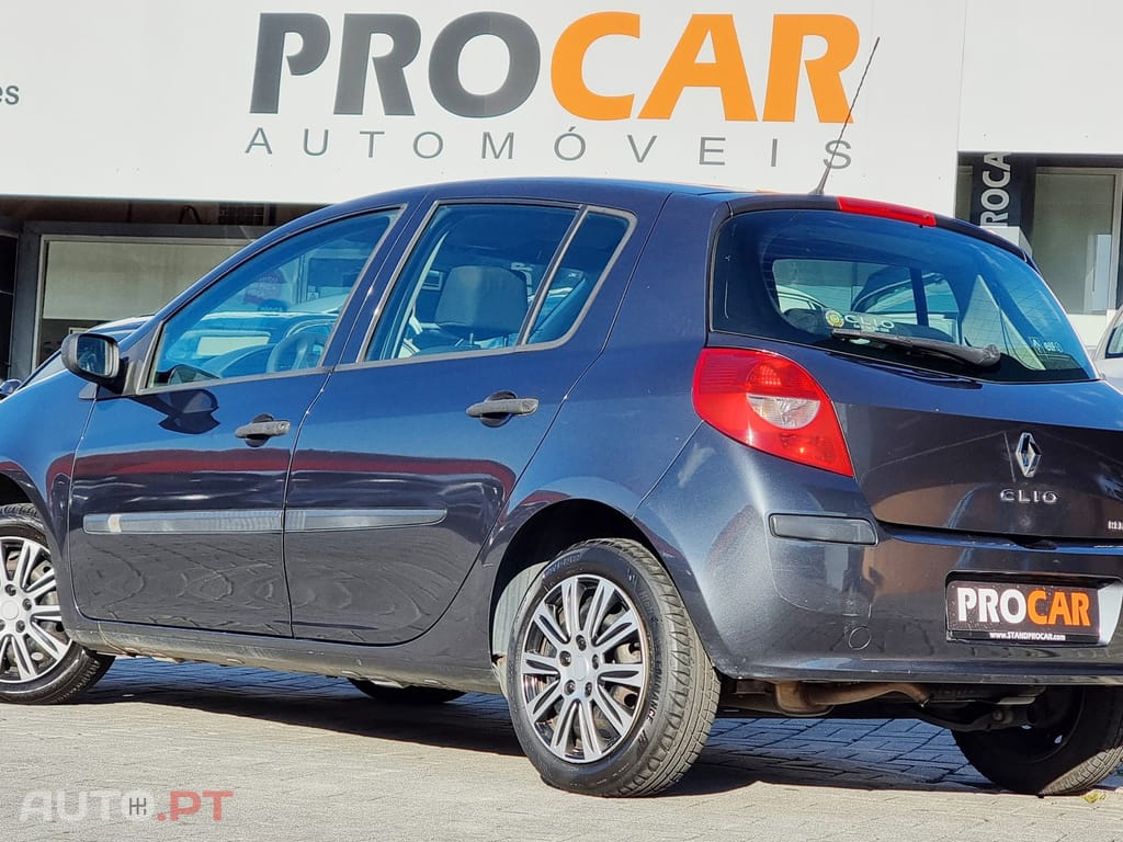 Renault Clio 1.2 16V Confort