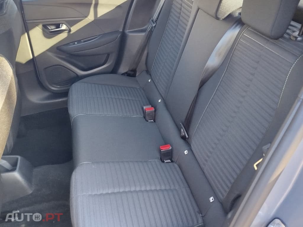 Peugeot 208 Active