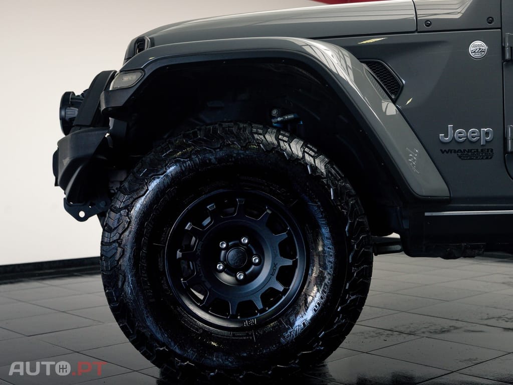 Jeep Wrangler 2.2 CRD Sport AT