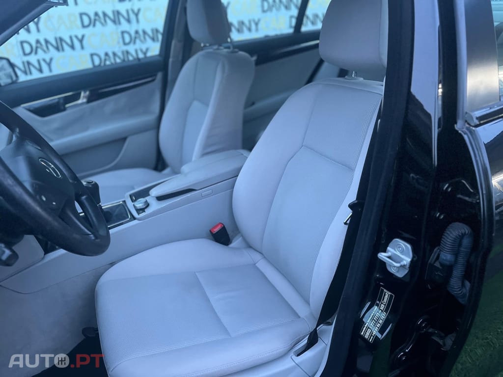 Mercedes-Benz C 220 blue efficient