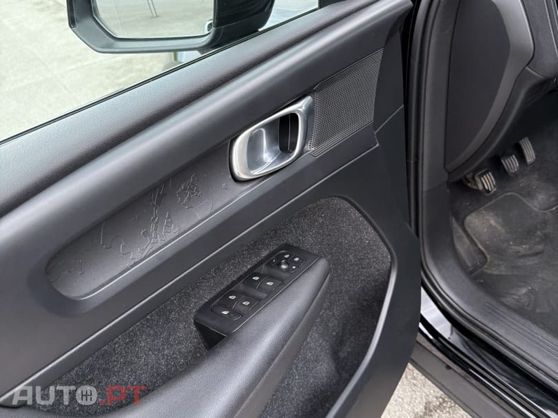 Volvo XC40 2.0 D3