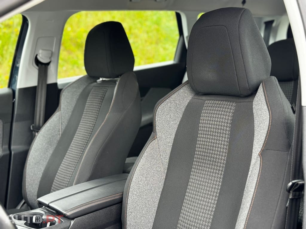 Peugeot 5008 1.5 BlueHDi Active