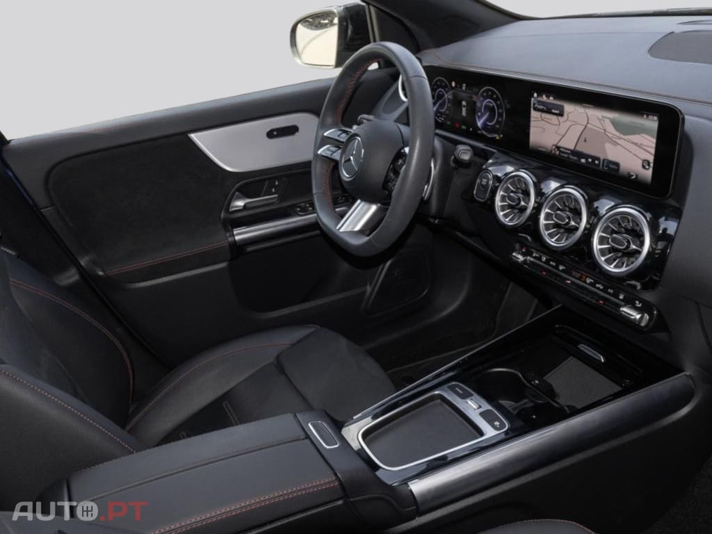 Mercedes-Benz EQA I.V.A DEDUTIVEL 300 4M AMG-Sport 