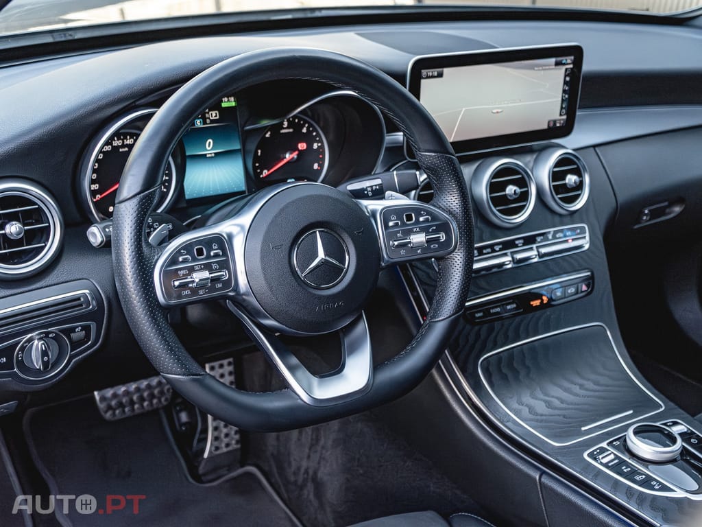 Mercedes-Benz C 300 de AMG Line