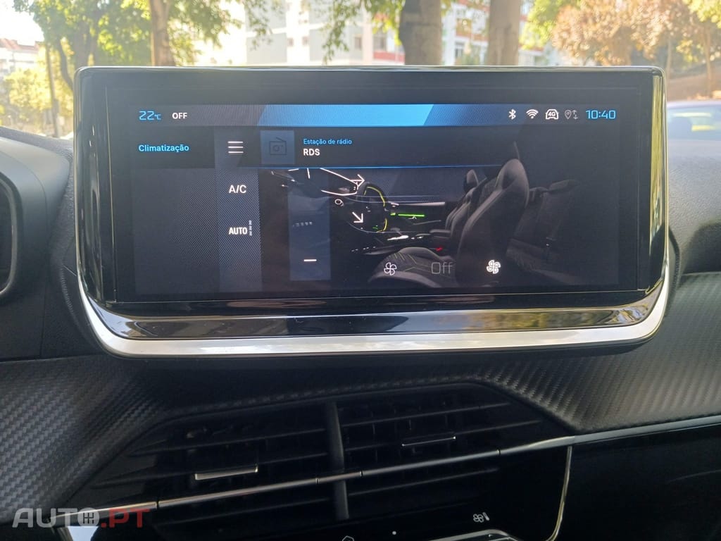 Peugeot 208 1.2 Hybrid Allure e-DCS6