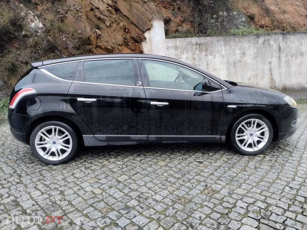 Lancia Delta 1.6 M-Jet Oro