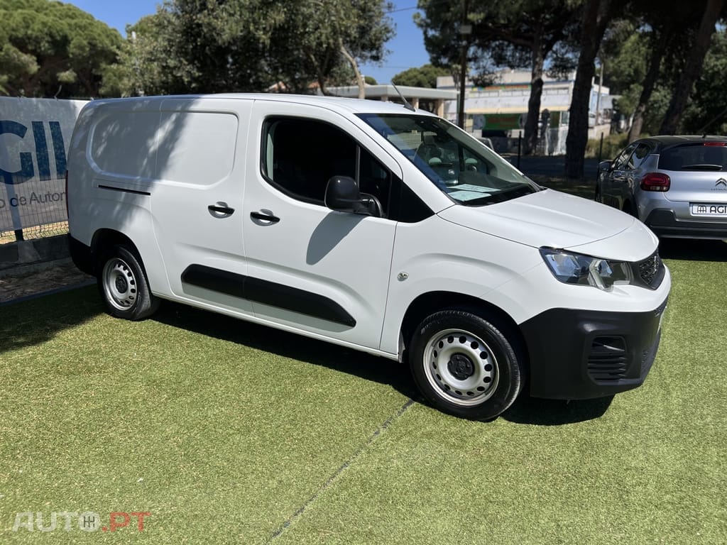 Peugeot Partner 1.5 BlueHDi Pemium Longa