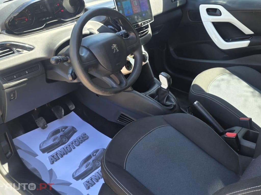 Peugeot 208 PureTech 68 Like