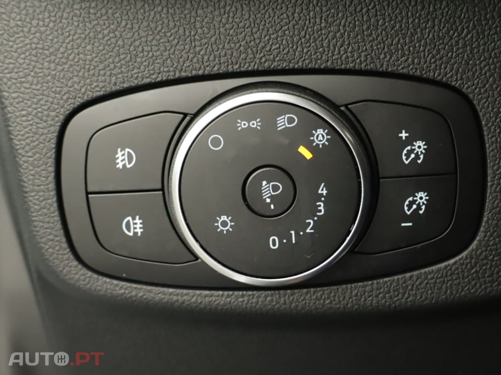 Ford Focus Focus SW 1.0 EcoBoost MHEV Active X Aut.