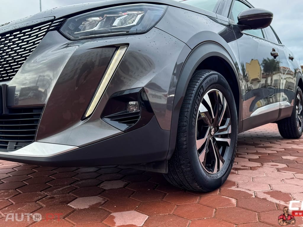 Peugeot 2008 1.5 BlueHDi Allure Pack
