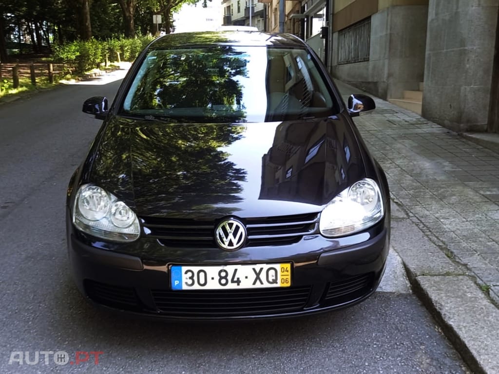 Volkswagen Golf V 1.9TDI 105cv 6vel AC