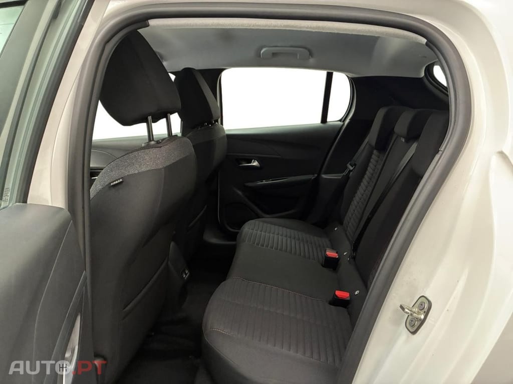 Peugeot E-208 50 kWh Active Pack
