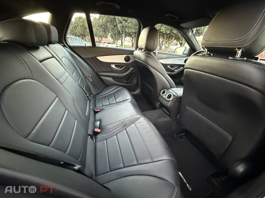 Mercedes-Benz C 200 d Station 7G-TRONIC AMG Line