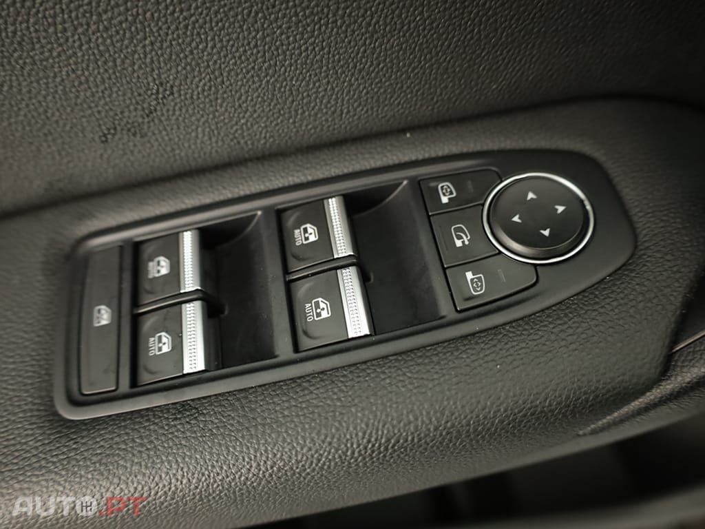 Renault Captur Captur 1.0 TCe Techno Bi-Fuel