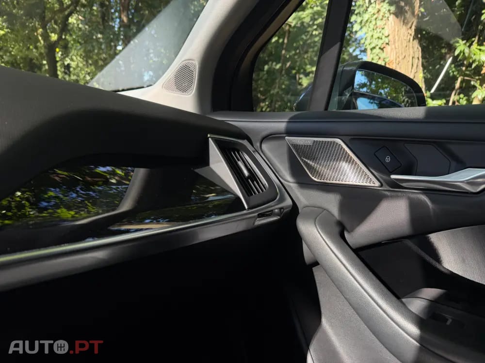 Jaguar I-Pace EV400 R-Dynamic HSE AWD