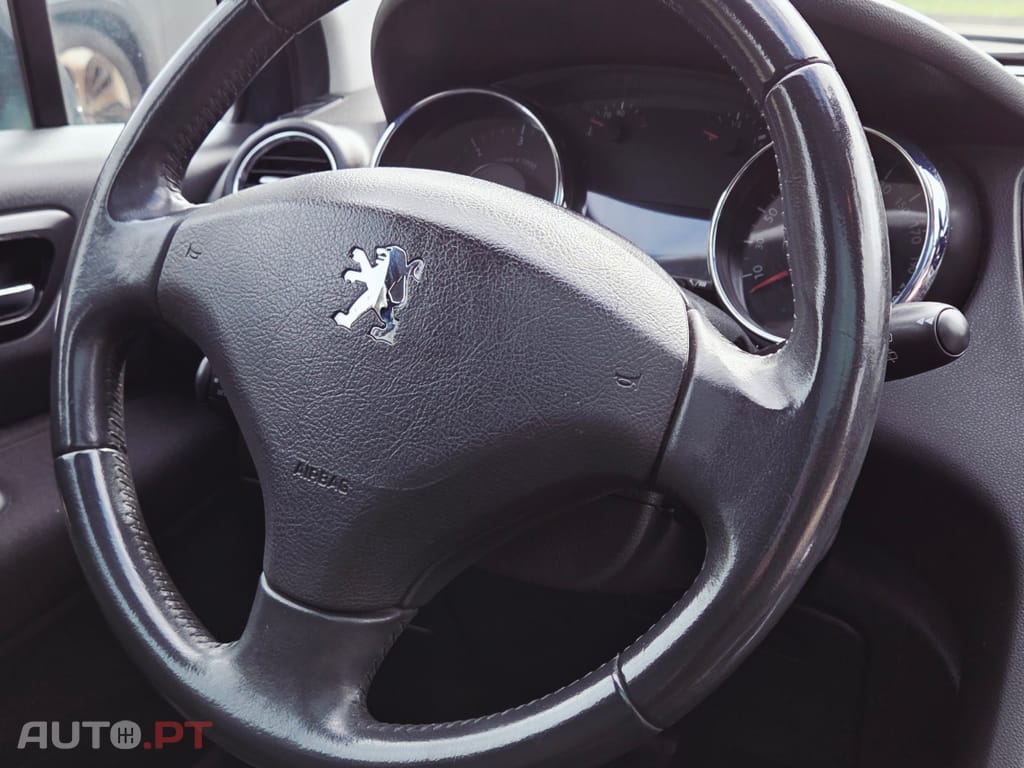 Peugeot 5008 1.6 HDi