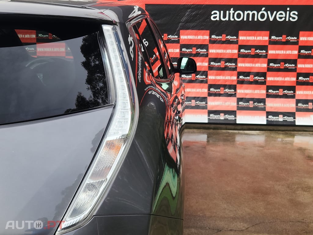 Nissan Leaf 30 kWh (c/ Bateria) Visia