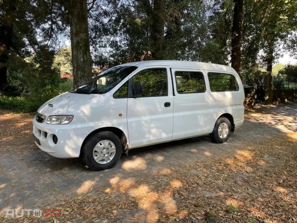 Hyundai H-1 6 Lugares