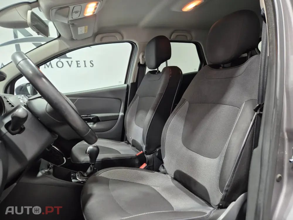 Renault Captur ENERGY TCe 120 EDC Intens