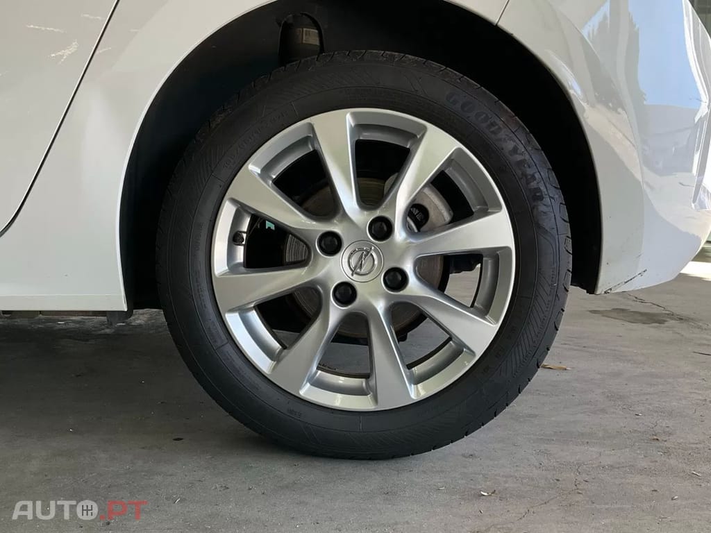 Opel Corsa 1.5 D Business Edition