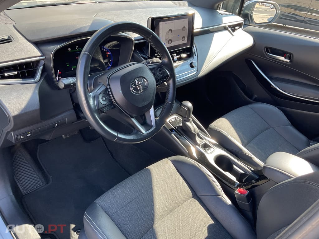 Toyota Corolla 1.8 Hybrid Comfort