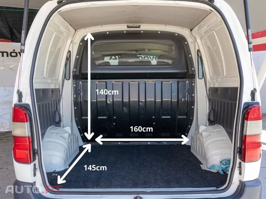 Toyota HiAce Hiace 2.5 D-4D 6 Lug.