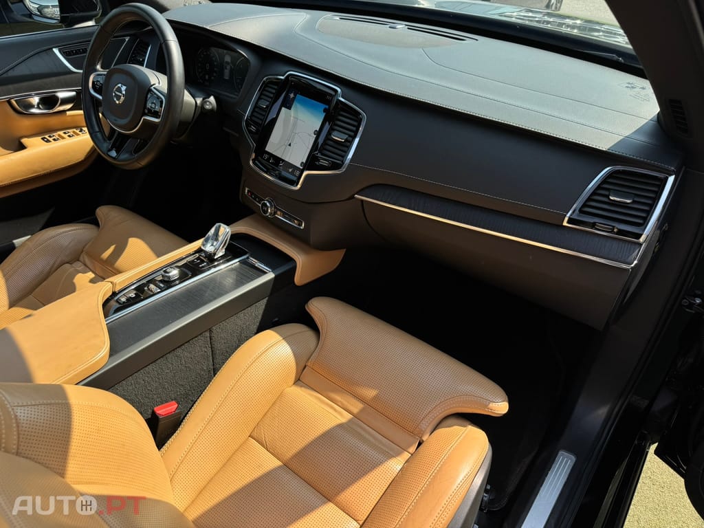 Volvo XC90 2.0 B5 Inscription AWD