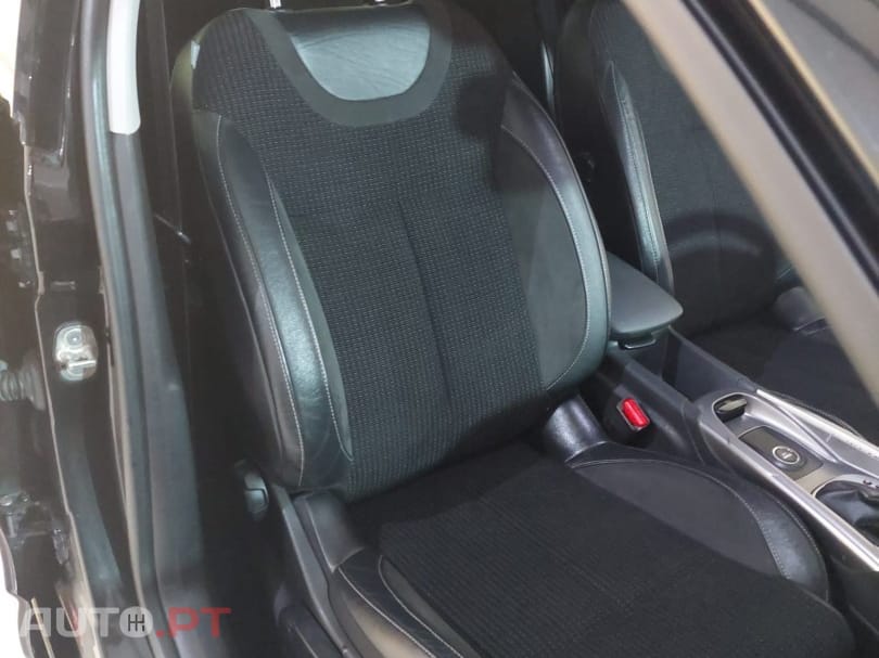 Citroen C4 PureTech 130 Stop & Start EAT6 Selection