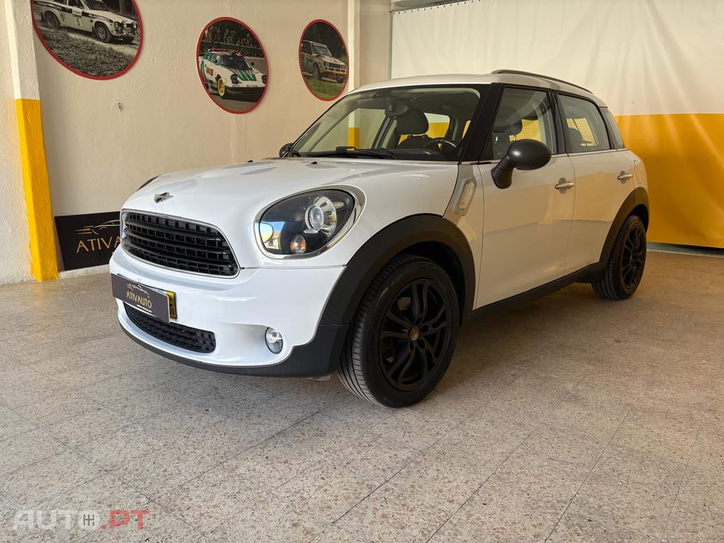 MINI Countryman One D