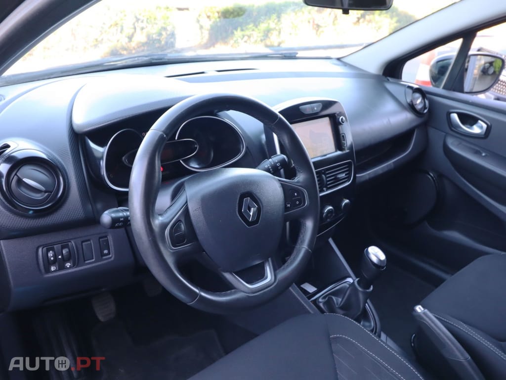 Renault Clio Sport Tourer 0.9 TCe Limited — fotografia 7