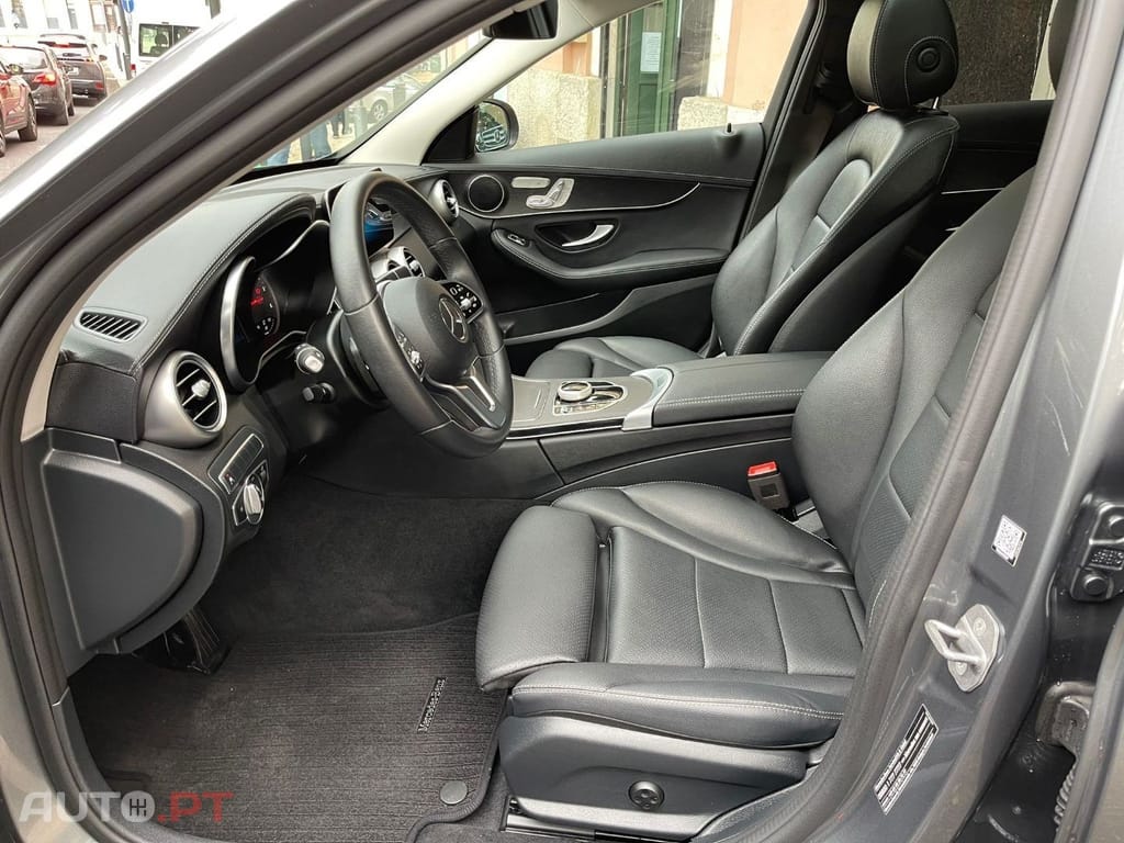 Mercedes-Benz C 220 d AMG Line