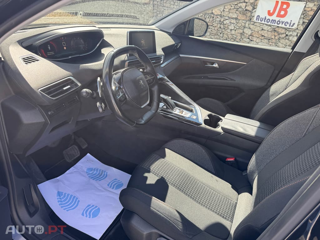 Peugeot 3008 1.6 BlueHDi Style EAT6